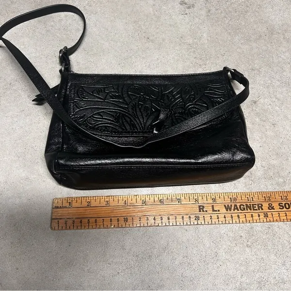 The Sak Ventura Small 100% Leather Crossbody Black Onyx Leaf Floral Printed - Image 5