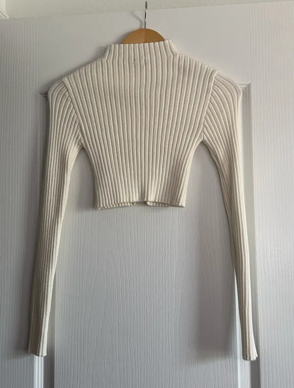Edikted Turtle Neck Cropped Long Sleeve Shirt XS - Image 6