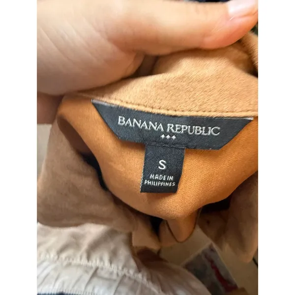 Banana Republic Tan Vegan Suede Shacket - Image 3