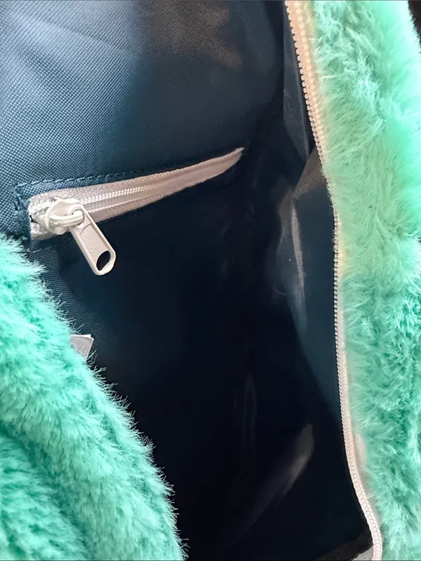 KAVU Rope Fleece‎ Sling Bag Green Crossbody Backpack Hiking - Image 5
