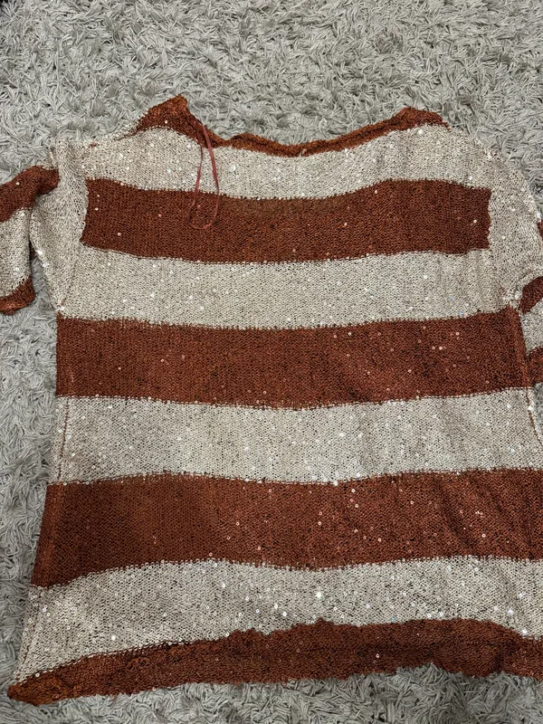 BKE sequin top - Image 3