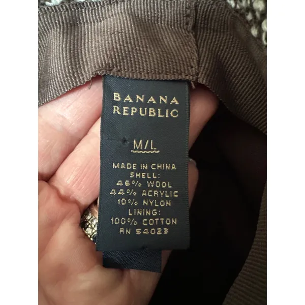 Banana Republic WOOL TWEED FEDORA with belt around the crown size M/L - Image 12