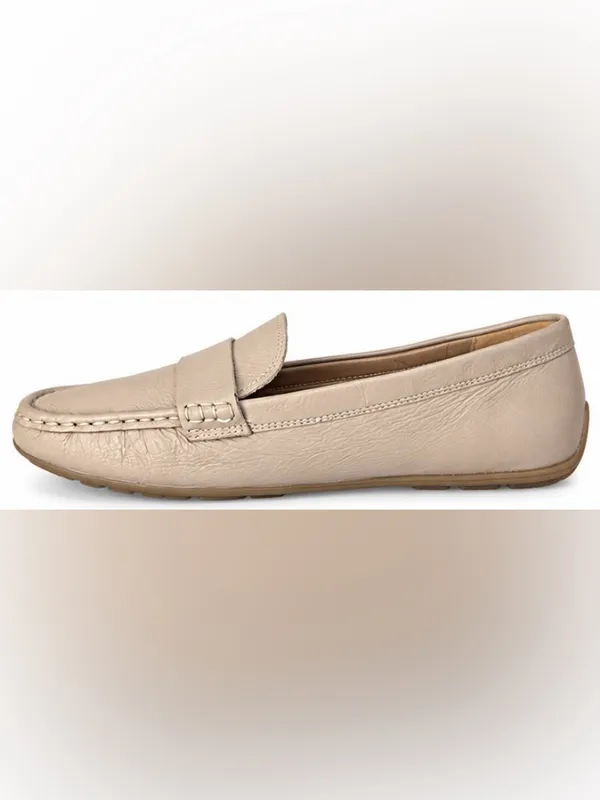 Joie Women’s Size 8 Beige Leather Driving Loafers Moccasins - Image 3