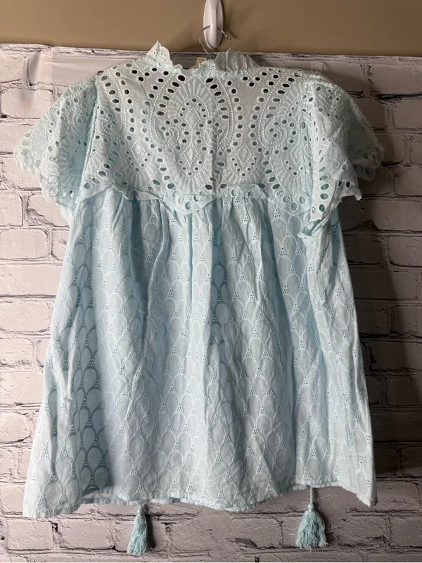 Adiva Blue Eyelet lace ruffle sleeve blouse size large - Image 5