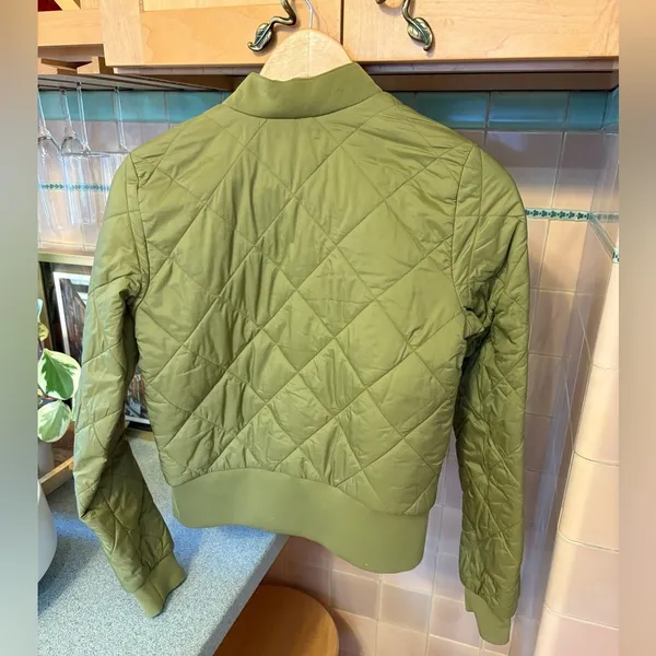 Lululemon Warm Two Ways Bomber Jacket - Green - Image 5
