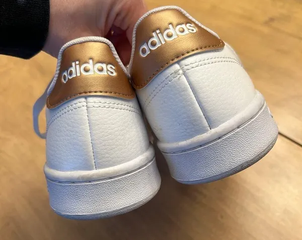 Adidas Advantage White Sneakers Copper Metallic Size 8 GW4845 Cloudfoam - Image 6