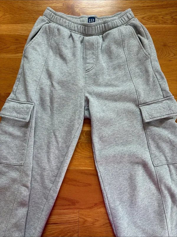GAP Light Gray Women's Cargo Jogger Sweatpants - Image 3
