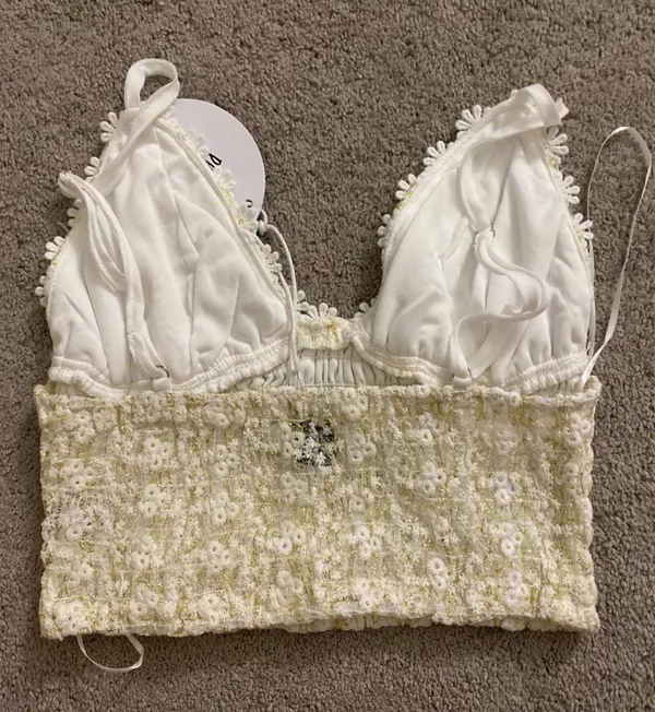 Princess Polly Kianna Top White Floral Lace Gold Detail Cami - Image 2