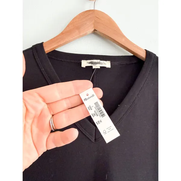 Madewell | NWT 90s V Neck Baby Tee Black Compact Cotton Fitted | Sz L - Image 4
