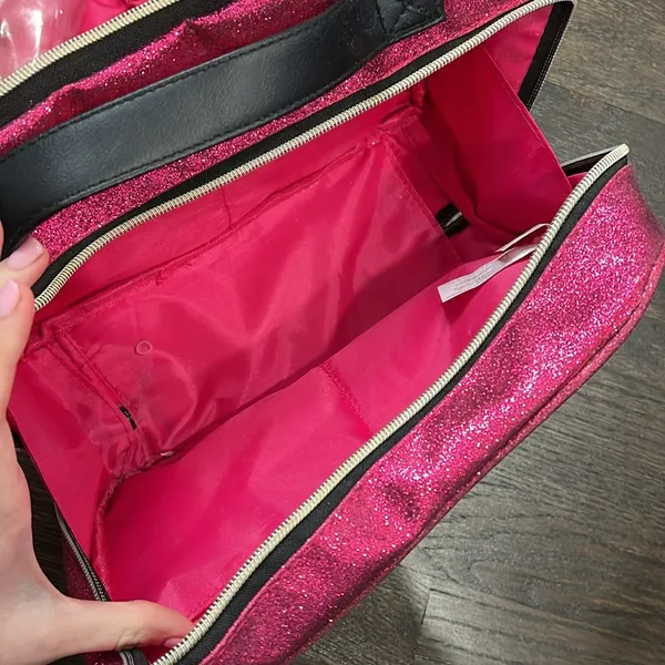 Juicy couture sparkly pink makeup cosmetic bag - Image 7