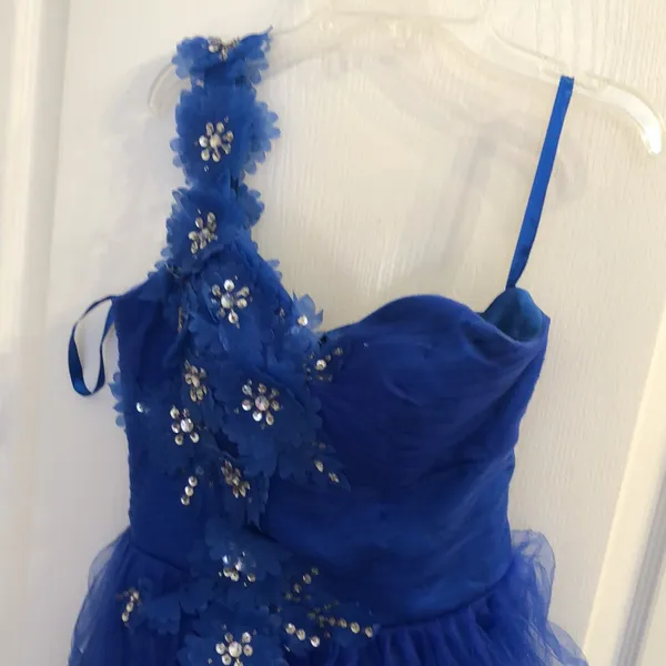 Royal Blue Floral One-Shoulder Homecoming Formal Dress - Image 2