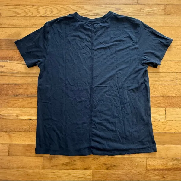 LULULEMON Black Short Sleeve T Shirt size Large - Image 5
