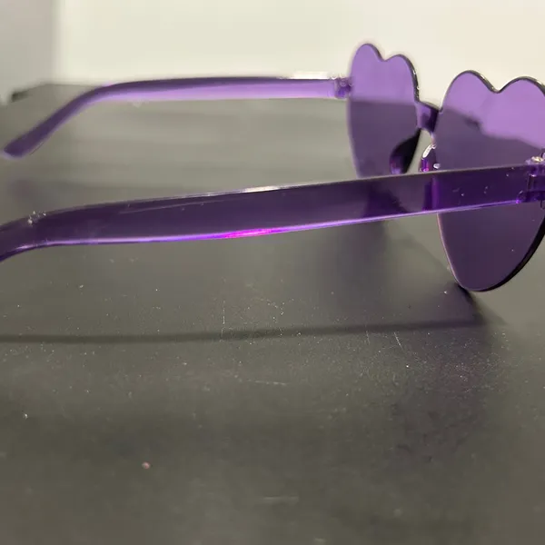 Purple Heart-Shaped Rimless Sunglasses - Image 9
