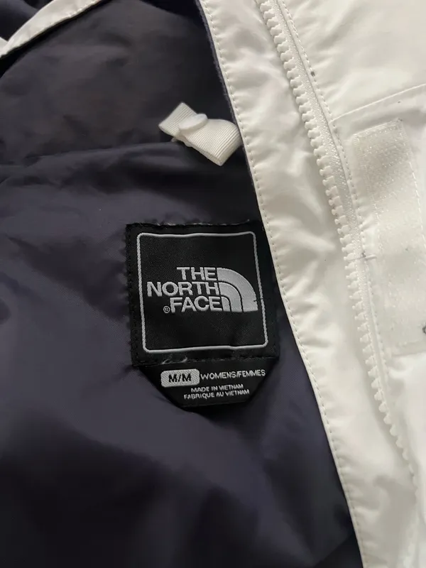 north face jacket  - Image 4