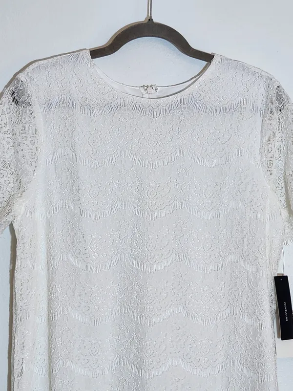 Lulus White Lace Mini Shift Dress NWT Size Large - Image 2