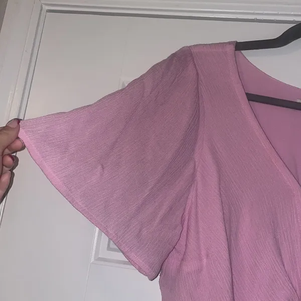 Abercrombie & Fitch pink crop top - Image 5