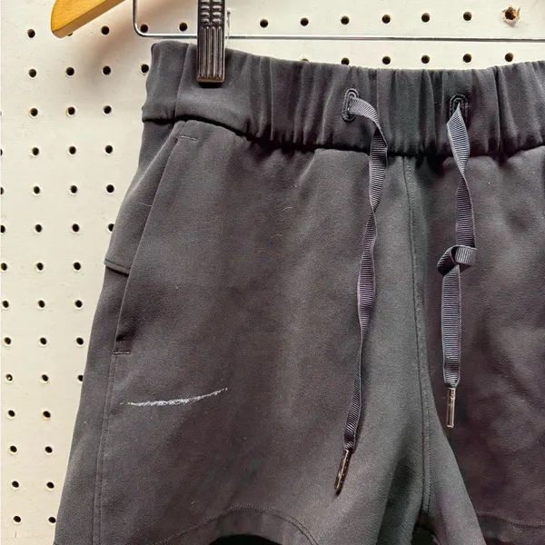 Lululemon On The Fly Black Women's Shorts - Image 2