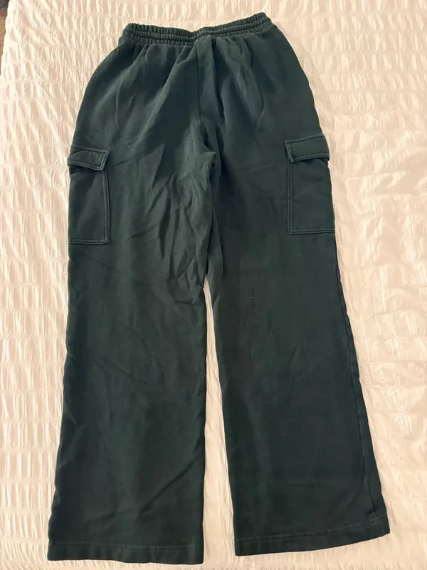 Old Navy Cargo Sweatpants Green - Image 2