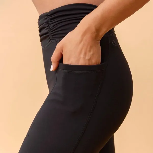 NWT Blogilates Ruched Waist Leggings Black Small - Image 3