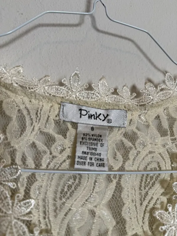 Cream Lace long sleeve Bohemian Chic Shirt - Image 4