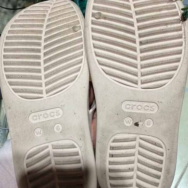 CROCS Women's Light Pink Mules - Image 2