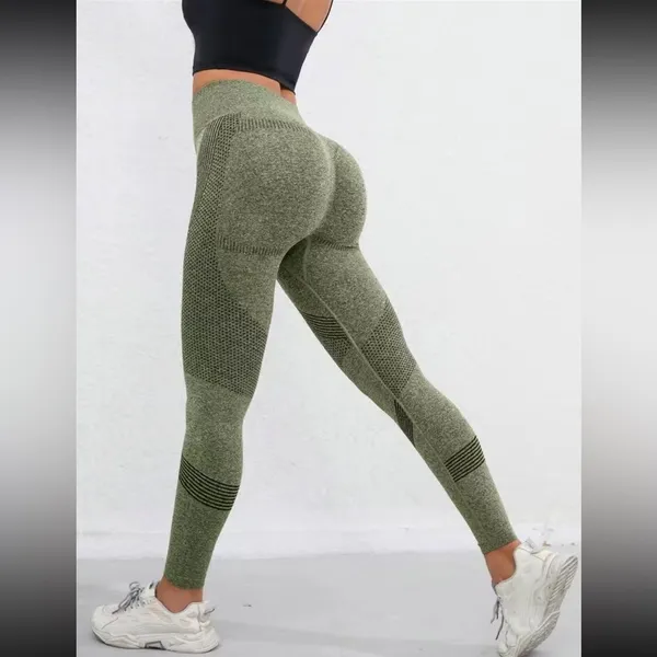 New, Quick Dry Athletic Leggings - Image 3