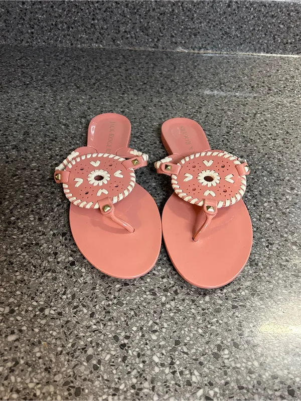 Jack Rogers Coral Pink Leather Thong Sandals with Whipstitch Medallion - Image 7