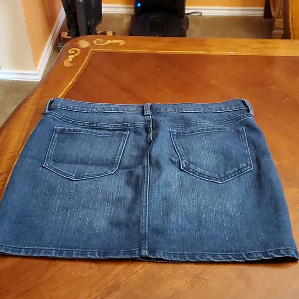 Old Navy denim Miniskirt Size 12 - Image 8