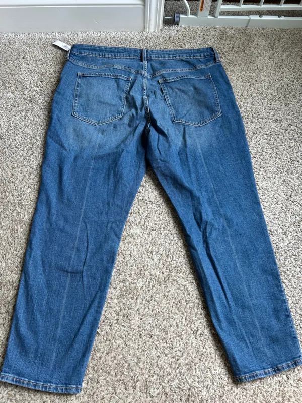 NWT Old Navy Mid-Rise O.G. Straight Jeans Casual Denim Classic Fall - Image 5