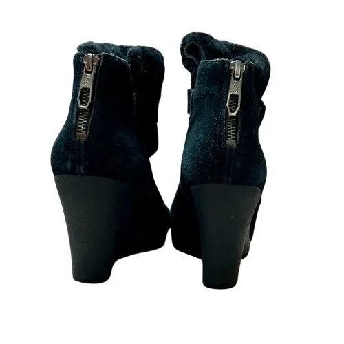UGG Antonia Black Suede Fur Cuffed Wedge Boot Bootie 9 Quiet Luxury Casual Chic‎ - Image 5