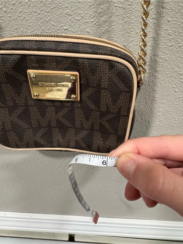 Michael Kors Brown Monogram Crossbody with Tan Trim - Image 10