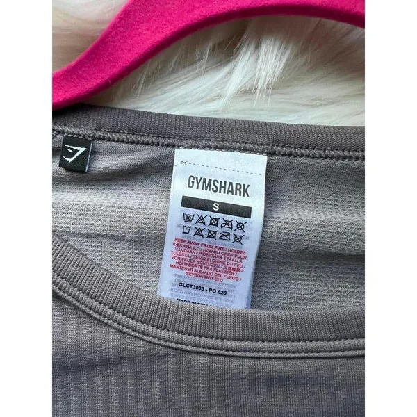 Gymshark Women's Cropped Long Sleeve Top - Size S - Image 3