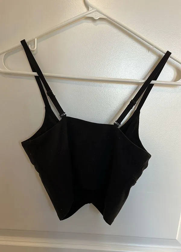 Ruched Black Sports Bra - Image 4