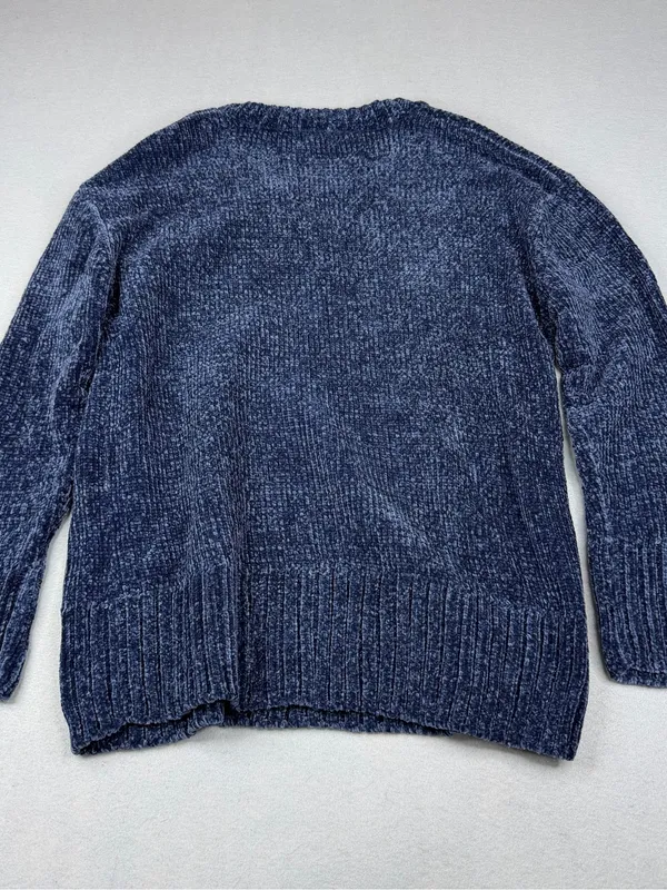 NWT Broadway NYC Genny Chenille Sweater Women M Blue V Neck Cozy Plush Knit - Image 4