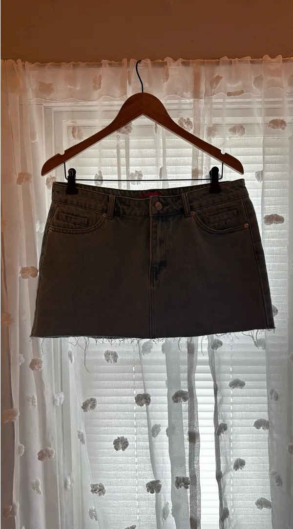 Edikted Jessie denim skirt mini Blue Wash 💗 - Image 2