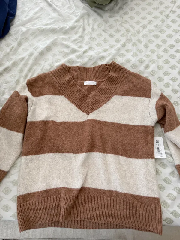 altar’d state sweater - Image 2