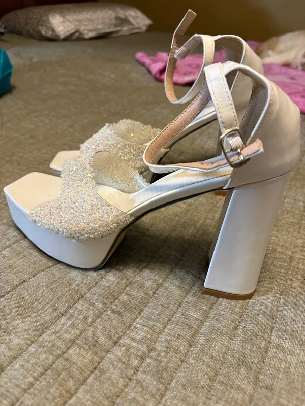 High sparkly white heals Size 10.5 - Image 2