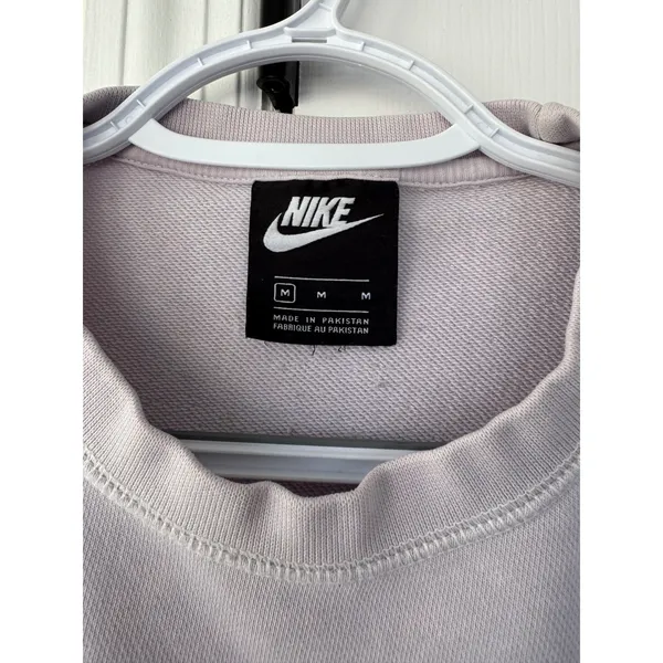 Nike Womens Sportswear Essential‎ Crewneck Sweatshirt Lavender Purple Medium - Image 5