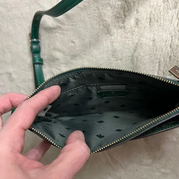 Kate Spade Green Crossbody Bag with Adjustable Strap - Image 7