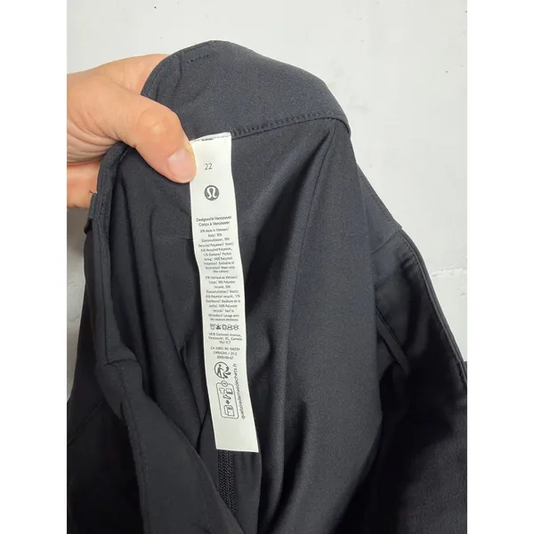 NEW Lululemon Box Pleat Golf Skort Black Size 2 / 22 - Image 7