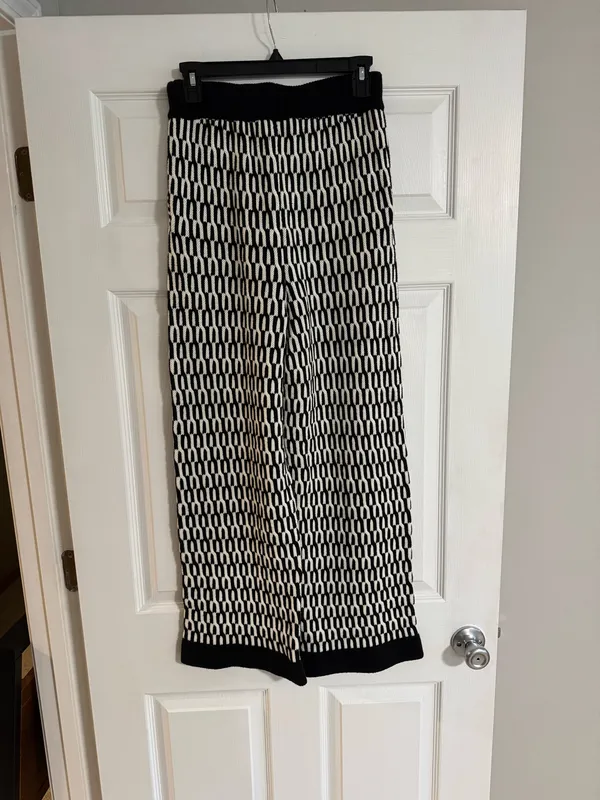 Show Me Your Mumu Samson Lounge Pants Metro Geo Knit - Image 4