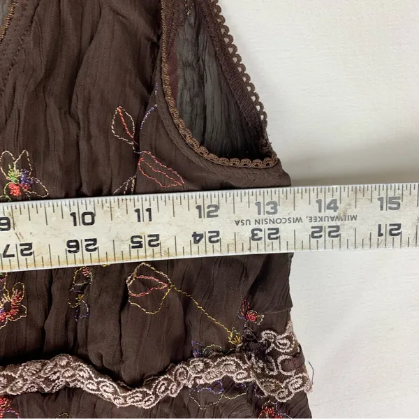 Flamingo size medium tiered vintage Brown Embroidered Top floral boho cottage - Image 5