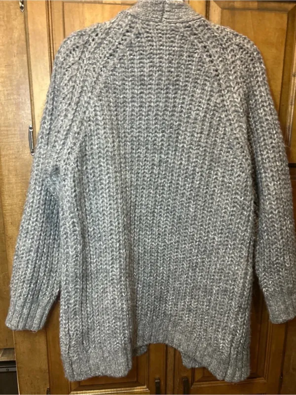 ZARA Gray Chunky Knit Cardigan sweater small - Image 6