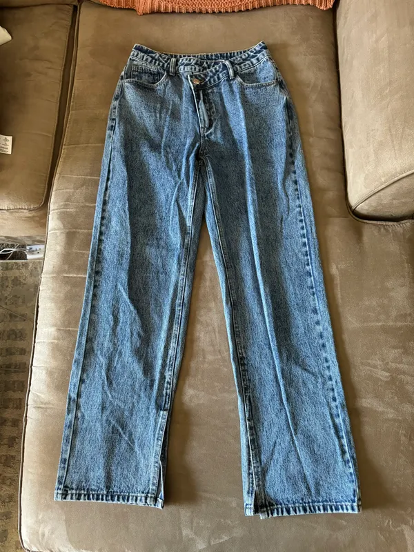 SheIn High Rise Cross Waist Straight Jeans - Image 4