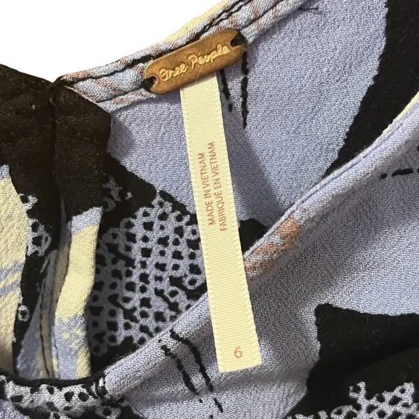 NWT Free People ‘Into The Groove Floral Cropped Blouse’ - Image 5