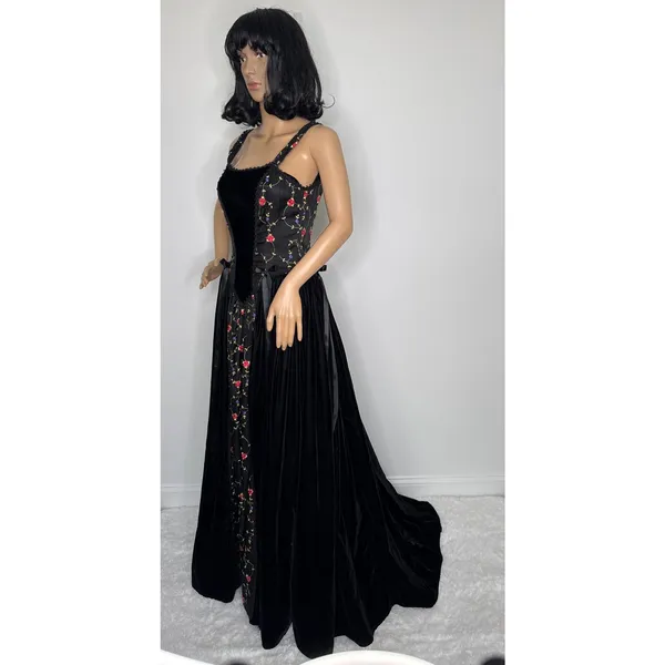 Late 80s Jeannie Nitro Gothic black velvet silk floral embroidered corset gown s - Image 2