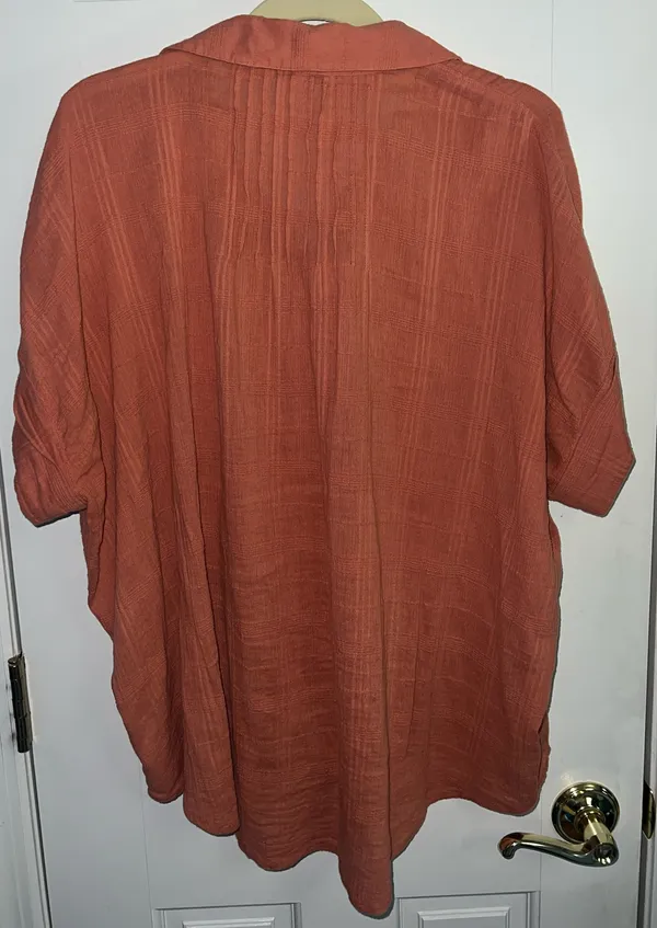 Madewell Short Sleeve Button Down Coral - Image 2