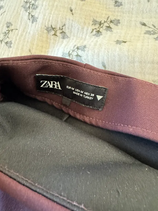 Zara Mini Skirt - Image 3
