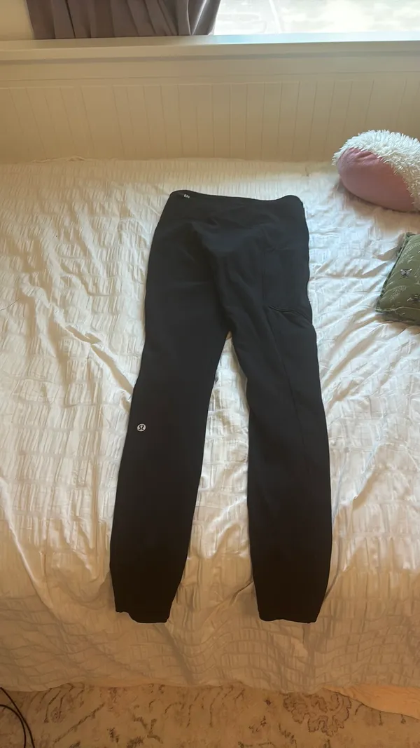Lululemon Leggings - Image 4