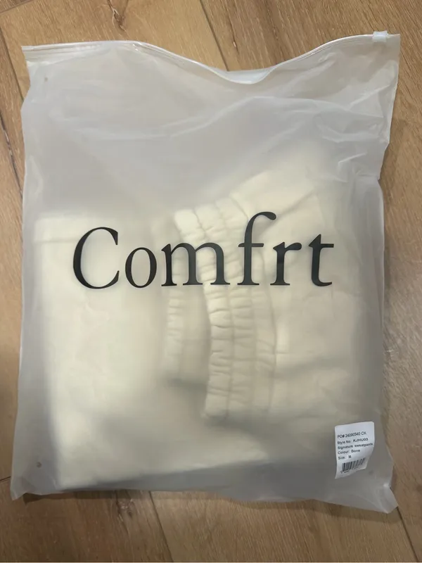 Comfrt Signature Sweatpants M NWT Bone Cream Thick Oversized Luxury Jogger - Image 6